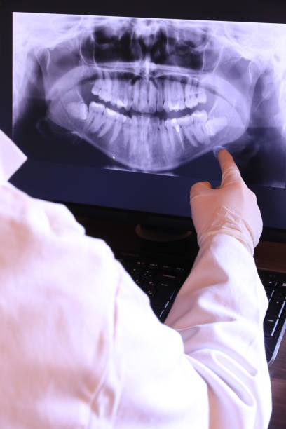 Best Emergency Treatment for Toothache in French Island, WI